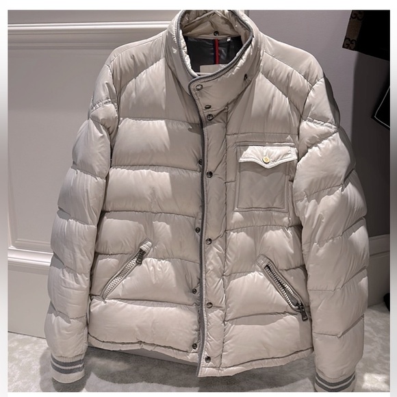 Moncler Men’s Borrome Giubbotto Down Jacket Size M / 3 - Picture 4 of 16